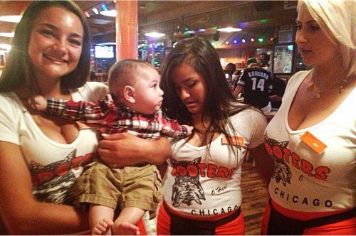 [Image: 778_hooters-and-baby.jpg]