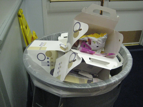 lunch-box-trash-can.jpg