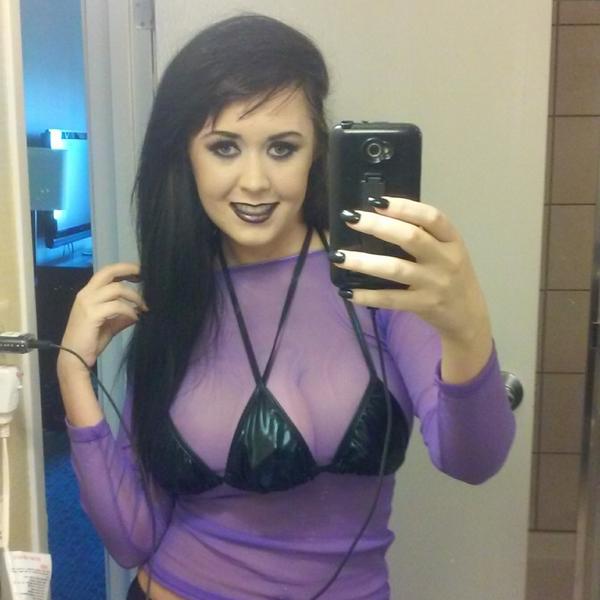tridevil_3_b.jpg