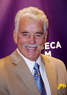 dennis_farina.jpg